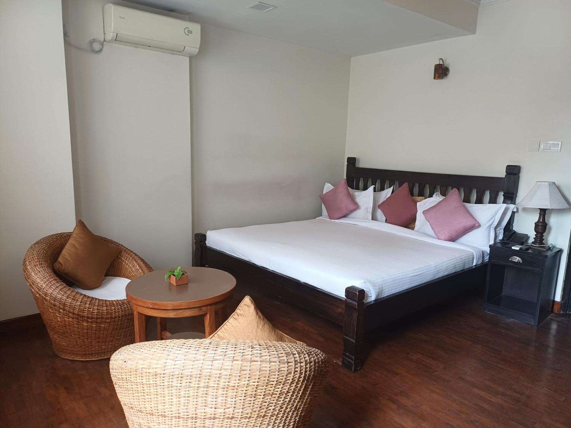 Hotel Holy Himalaya Katmandu Zewnętrze zdjęcie
